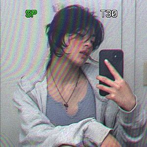 Meet your Posher, Angie